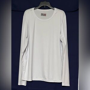 Women’s athletic long sleeve shirt size XL